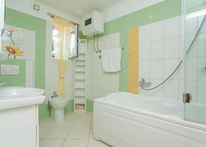 Ferienhaus Siroka Bb Ii *