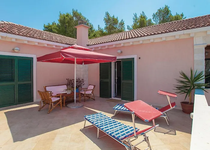 Ferienhaus Siroka Bb Ii *