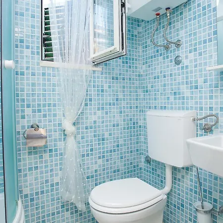 Siroka Bb Ii * ヴェラ・ルカ