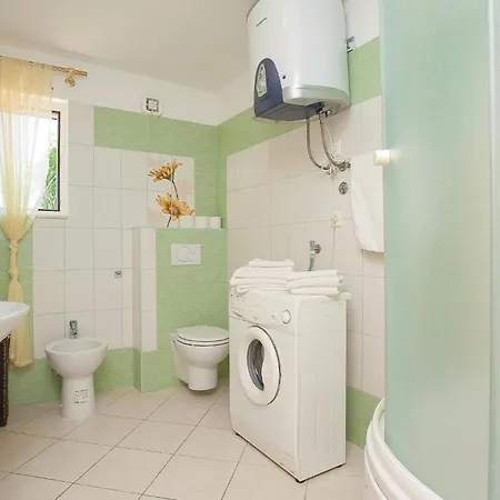 別荘 Siroka Bb Ii *